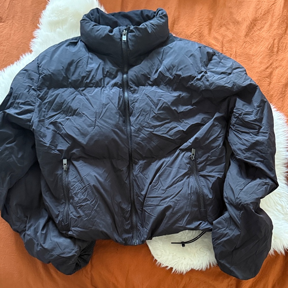 Tesla Women's Cropped Black Puffer Jacket Size Small